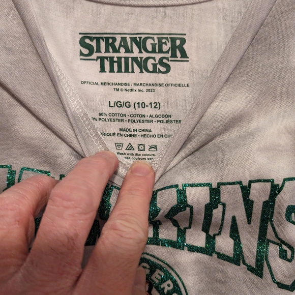 Girl Top Stranger Things - Picture 2 of 3